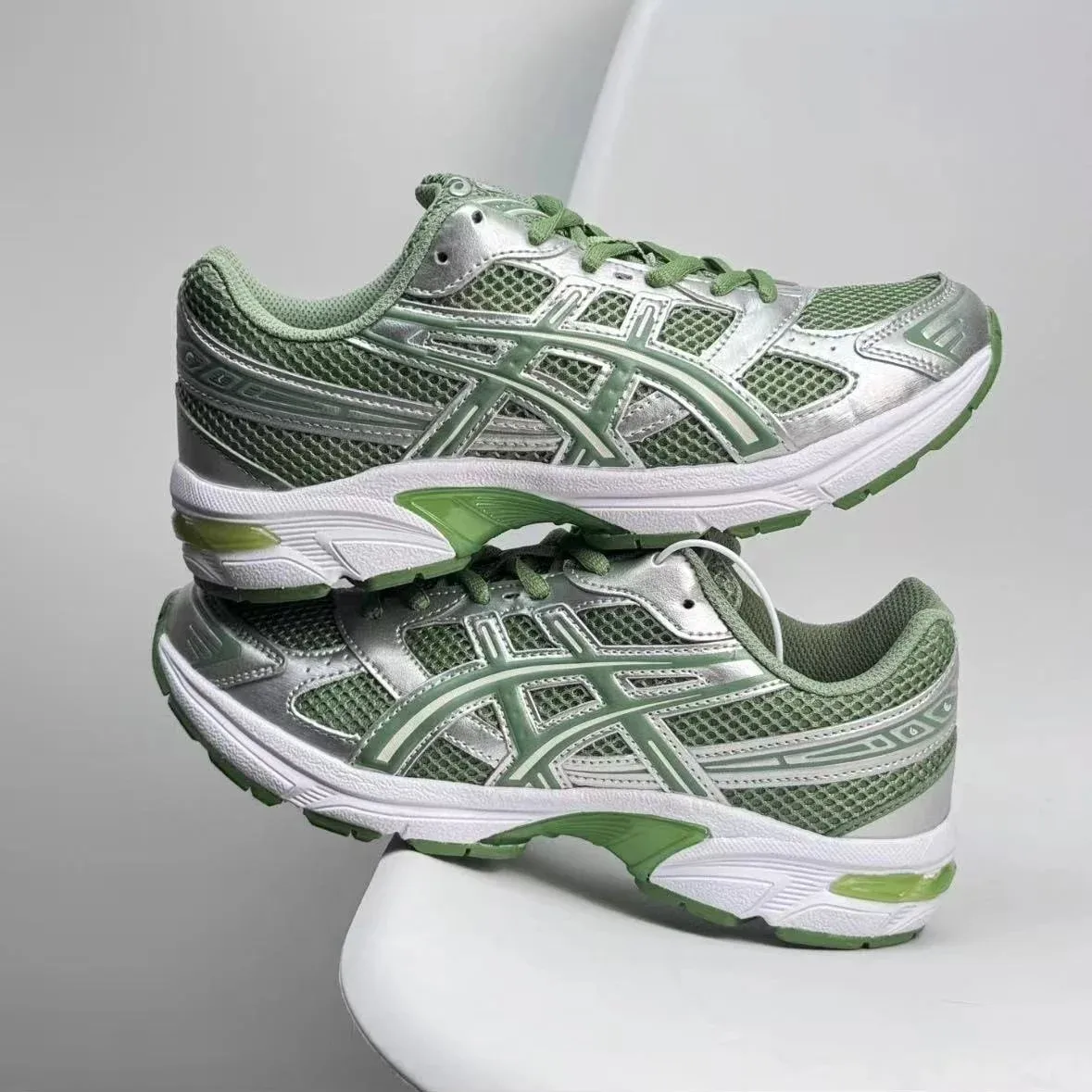 ASICS ASICS Gel-Contender Silver Green Sneakers Silver - 1