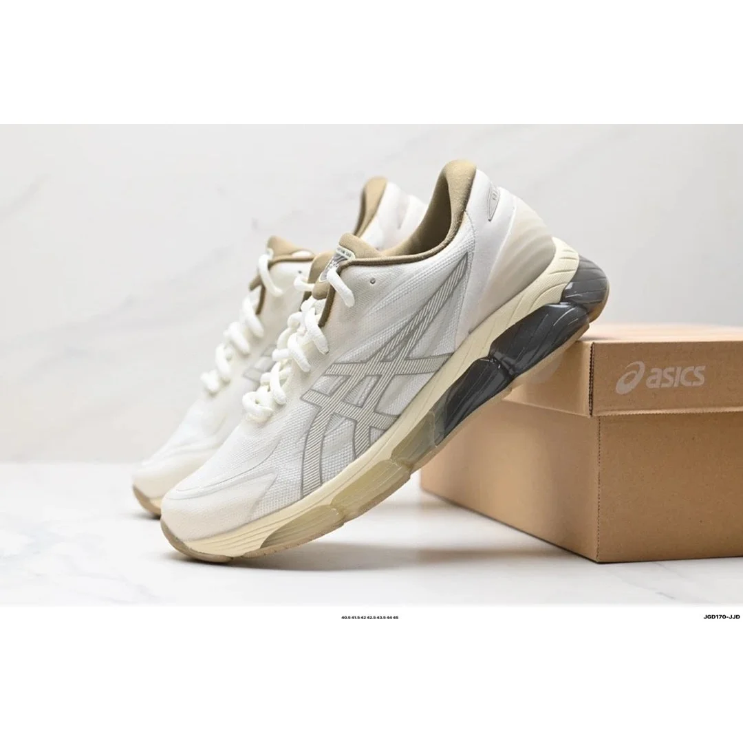 ASICS ASICS Gel-Nimbus 24 White/Gold Sneakers White - 1