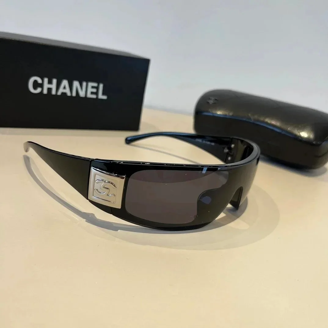 Chanel Chanel Black Sunglasses with Interlocking CC Logo Black