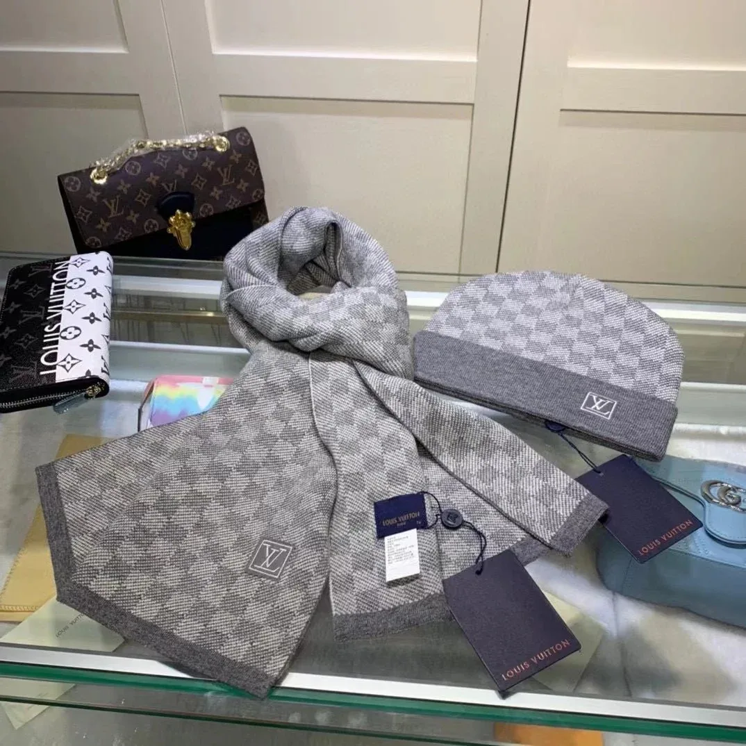 Louis Vuitton Louis Vuitton Monogram Scarf & Beanie Set Grey/White Check Grey