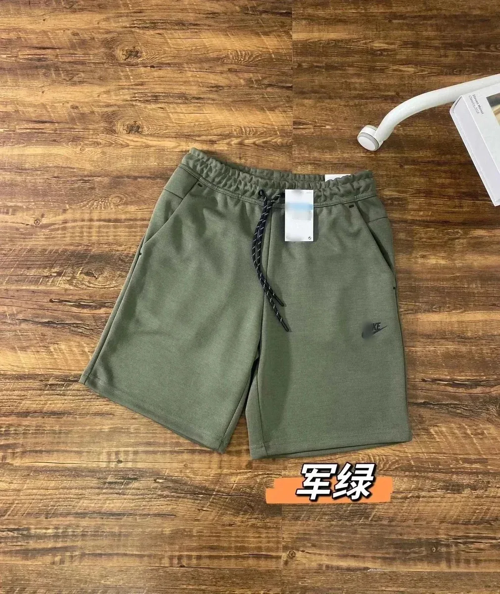 Nike Nike Tech Fleece Military Green Shorts Green - 1