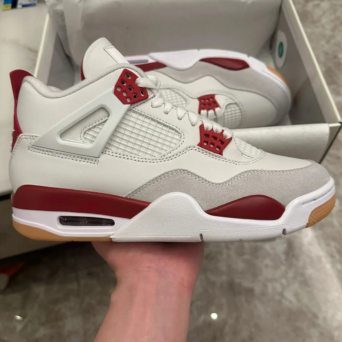 Nike Nike Air Jordan 4 SB白红 Sneakers White