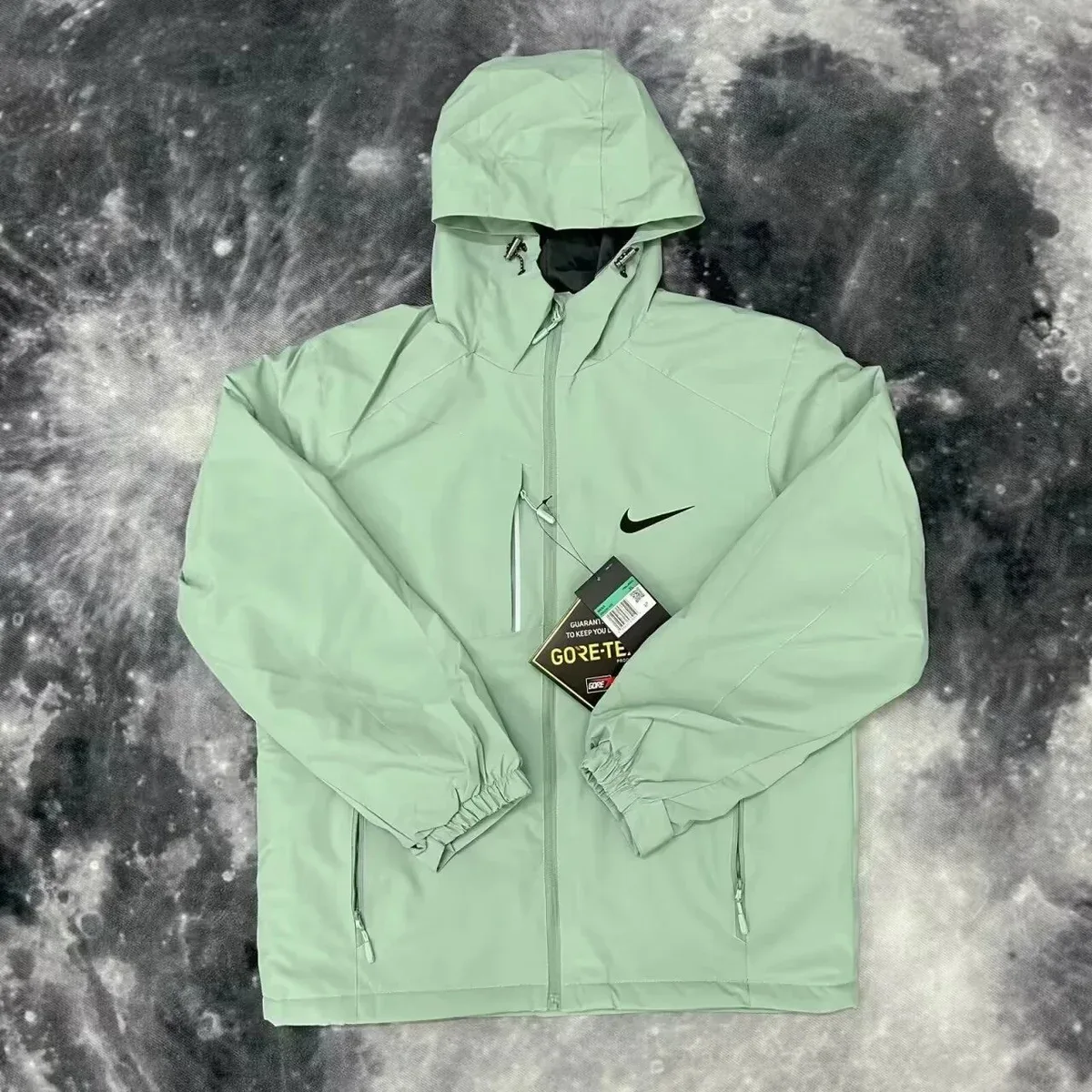 Nike Nike Windrunner GORE-TEX Jacket Mint Green Green