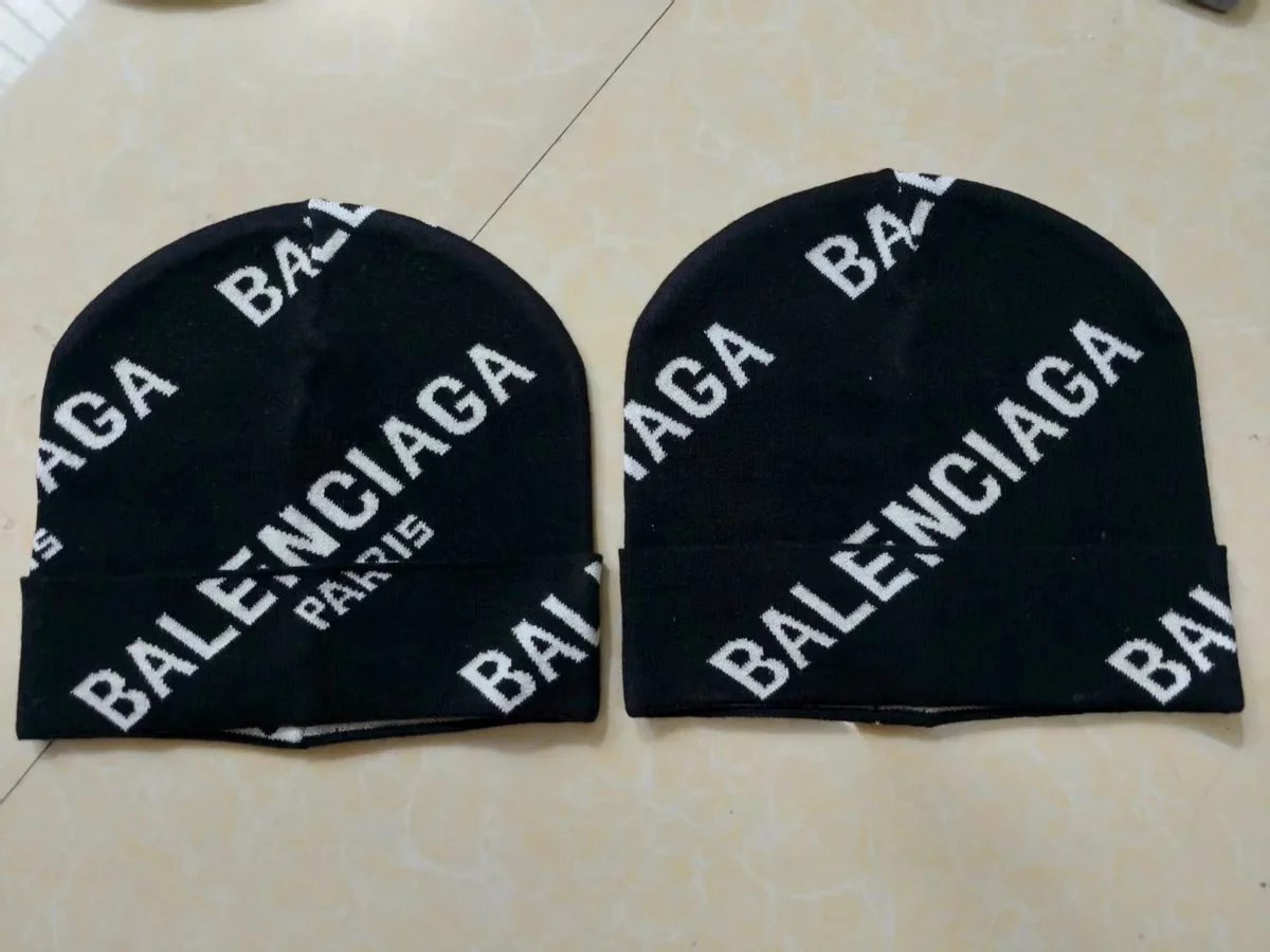 Balenciaga Balenciaga Triple Black Beanie Hat Black - 1