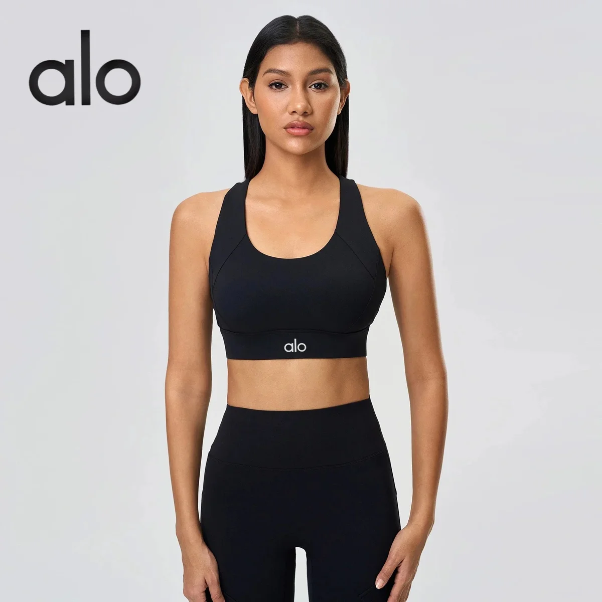 Alo Yoga Alo Solid Black Sports Bra Crop Top Black - 1