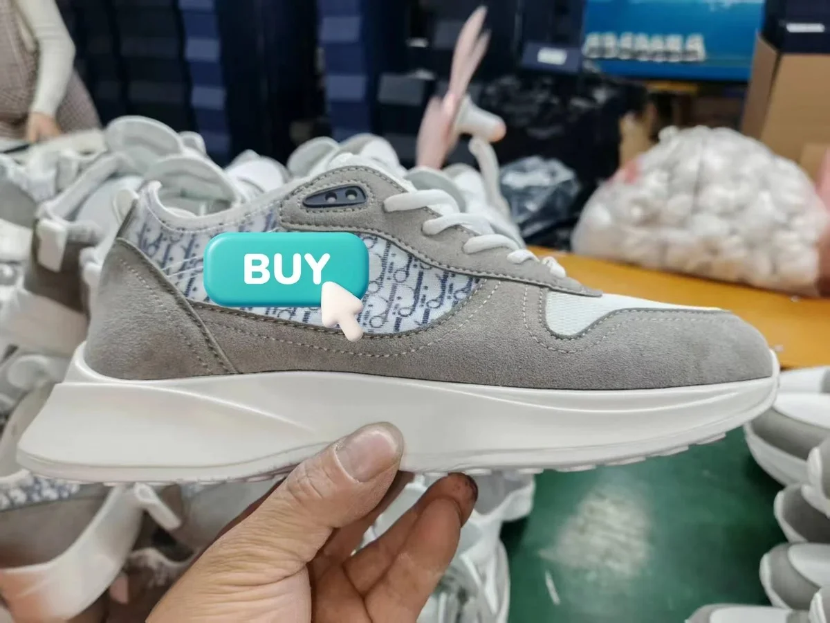 Dior Dior Air Force 1 B25 Grey White Sneakers Grey