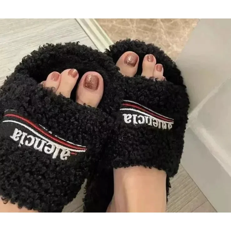 Balenciaga Balenciaga Fuzzy Slippers Black Black - 1