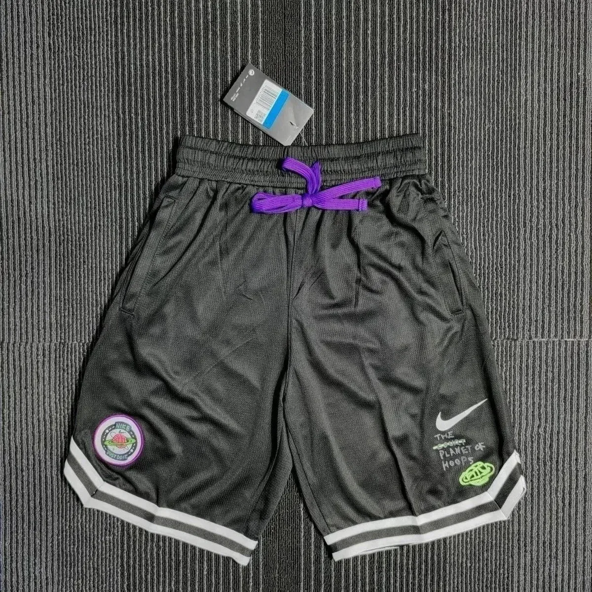 Nike Nike Air Max Planet of Hoops Shorts Black/Purple Black - 1