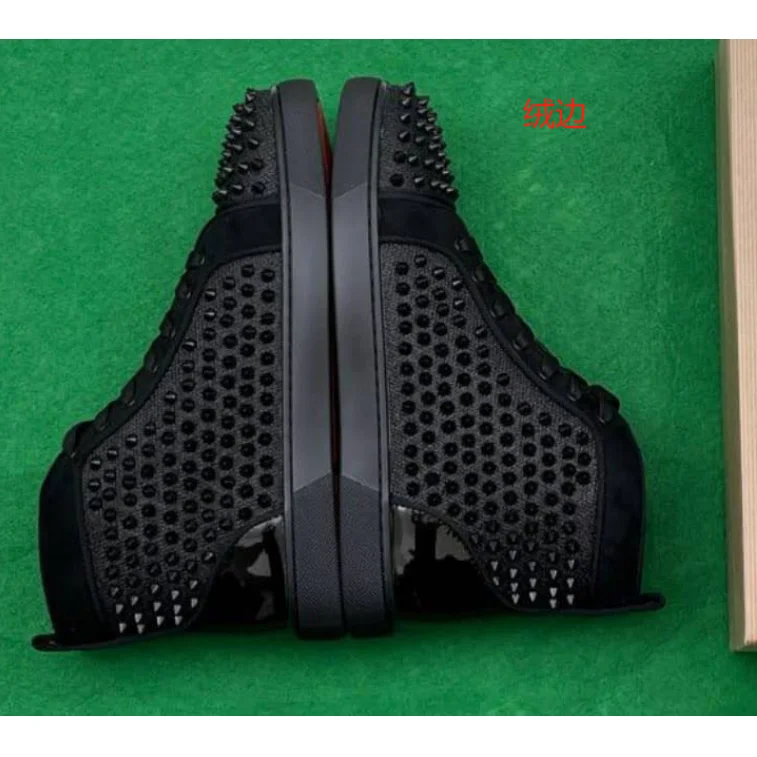 Christian Louboutin Christian Louboutin Loubi Black Spiked Sneakers Black - 1