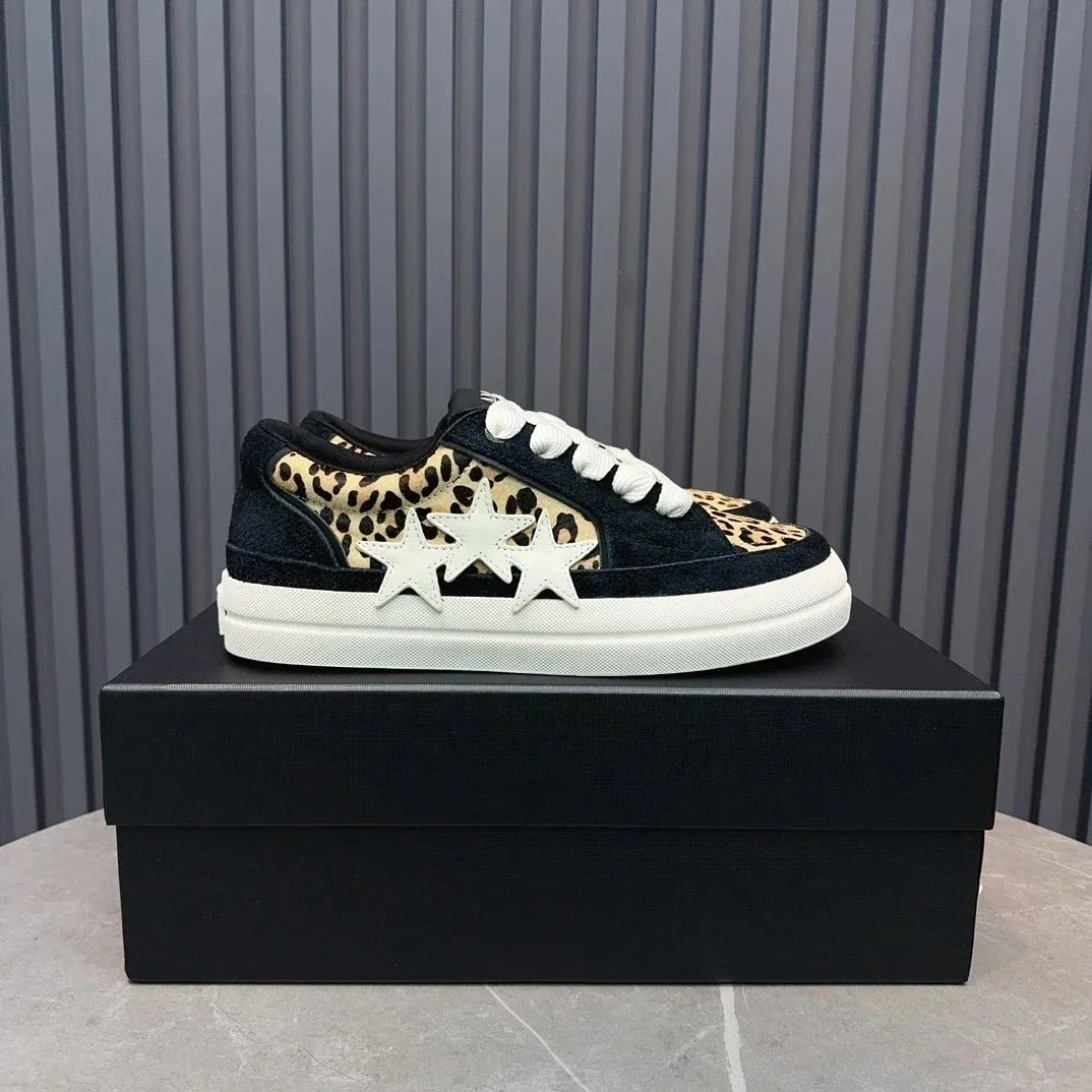 Other Unisex Leopard Star Sneakers Black/Beige Black - 1