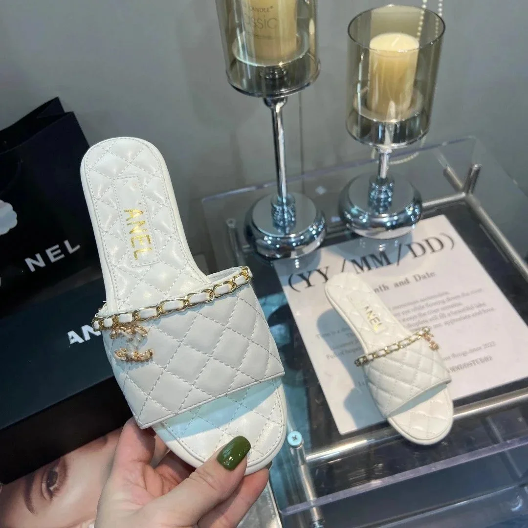 Chanel Chanel White Quilted Chain Slide Sandals White