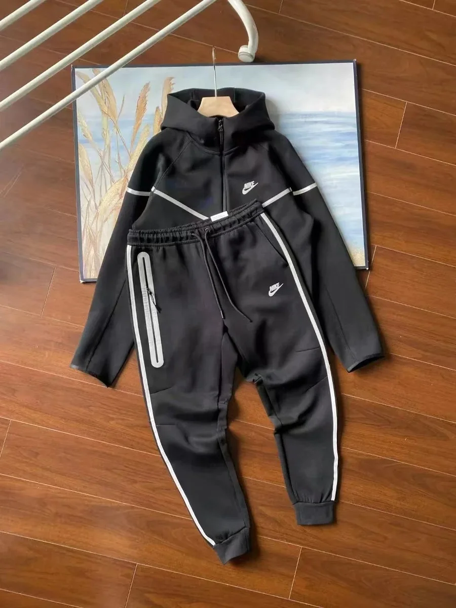 Nike Nike Tech Fleece Black/White Tracksuit Black