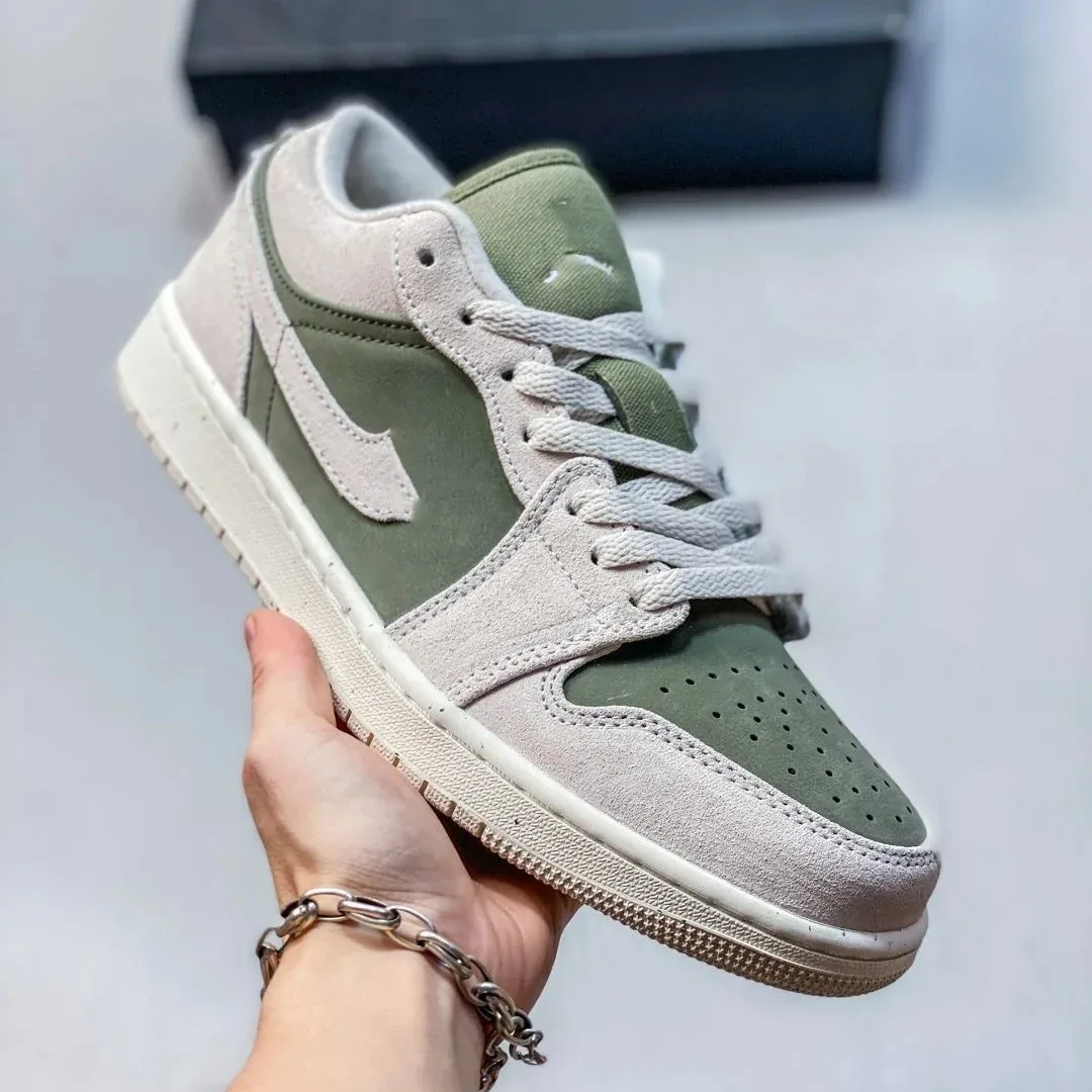 Jordan Jordan Air Jordan 1 Low Sail/Olive Green Sneakers Green