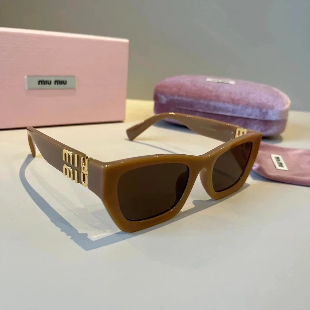 Miu Miu Miu Miu Brown Cat-Eye Sunglasses Brown - 1