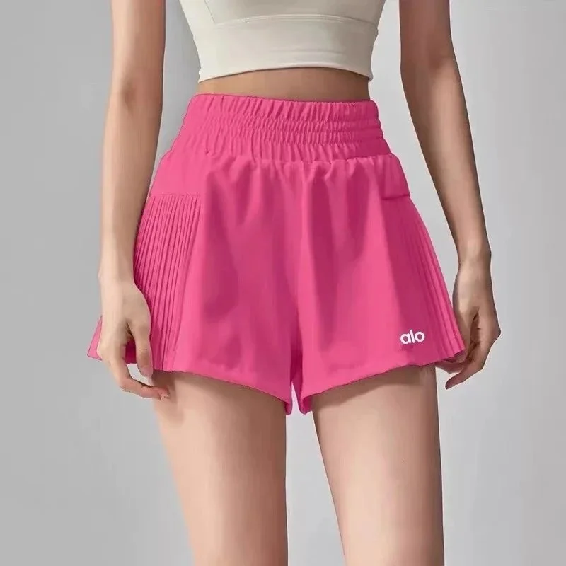 Alo Yoga Alo Pink Pleated Shorts Pink - 1
