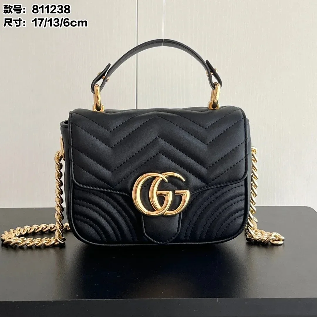 Gucci Gucci GG Marmont Black Matelassé Shoulder Bag Black - 1