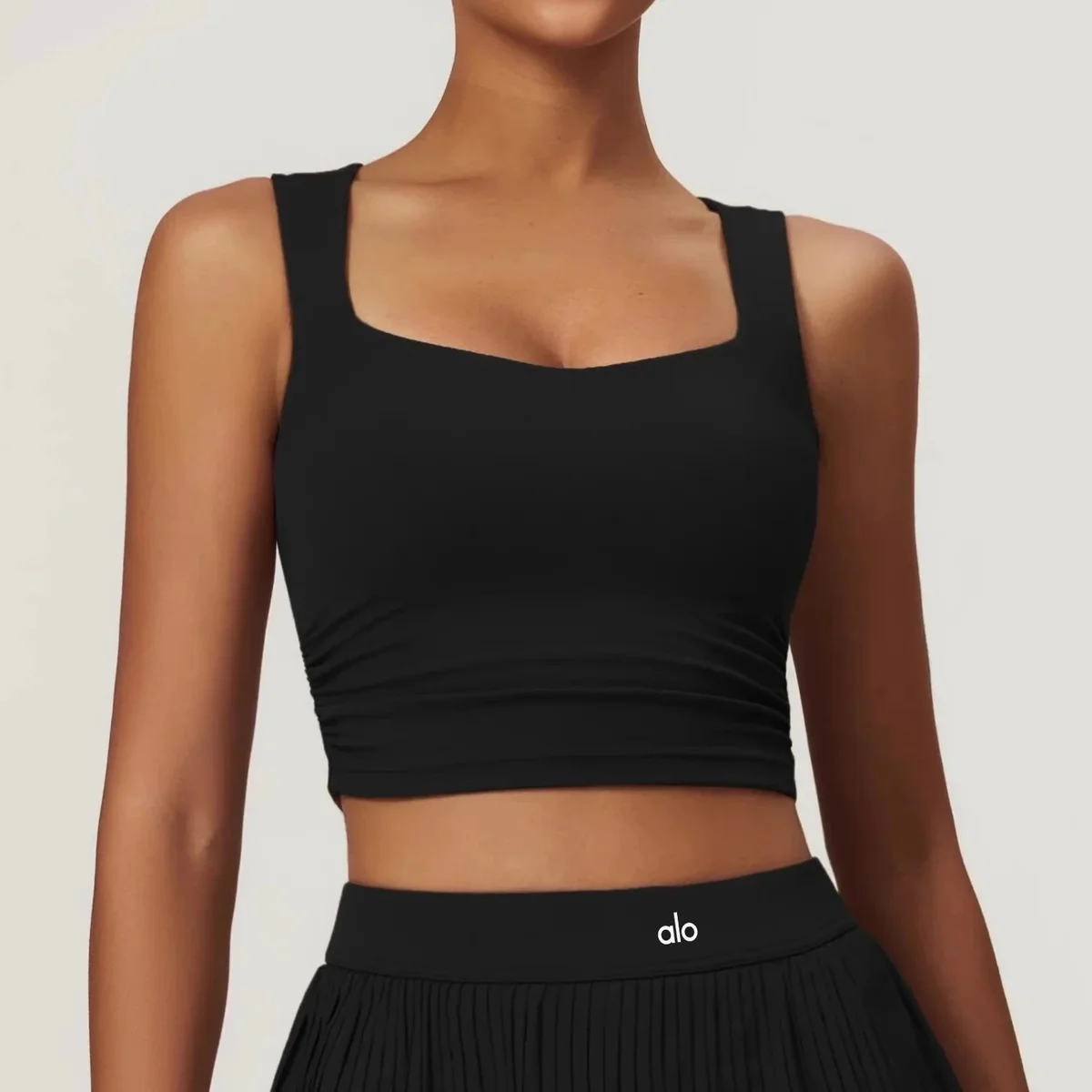 Alo Yoga Alo Advanced Square Neck Crop Top Advanced Black Tops Black - 1