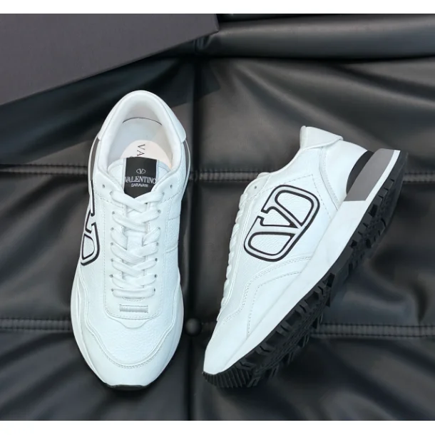 Valentino Valentino VLTN White/Black Sneakers White