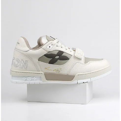 Louis Vuitton Louis Vuitton LV Trainer Cream/Beige Sneakers Cream