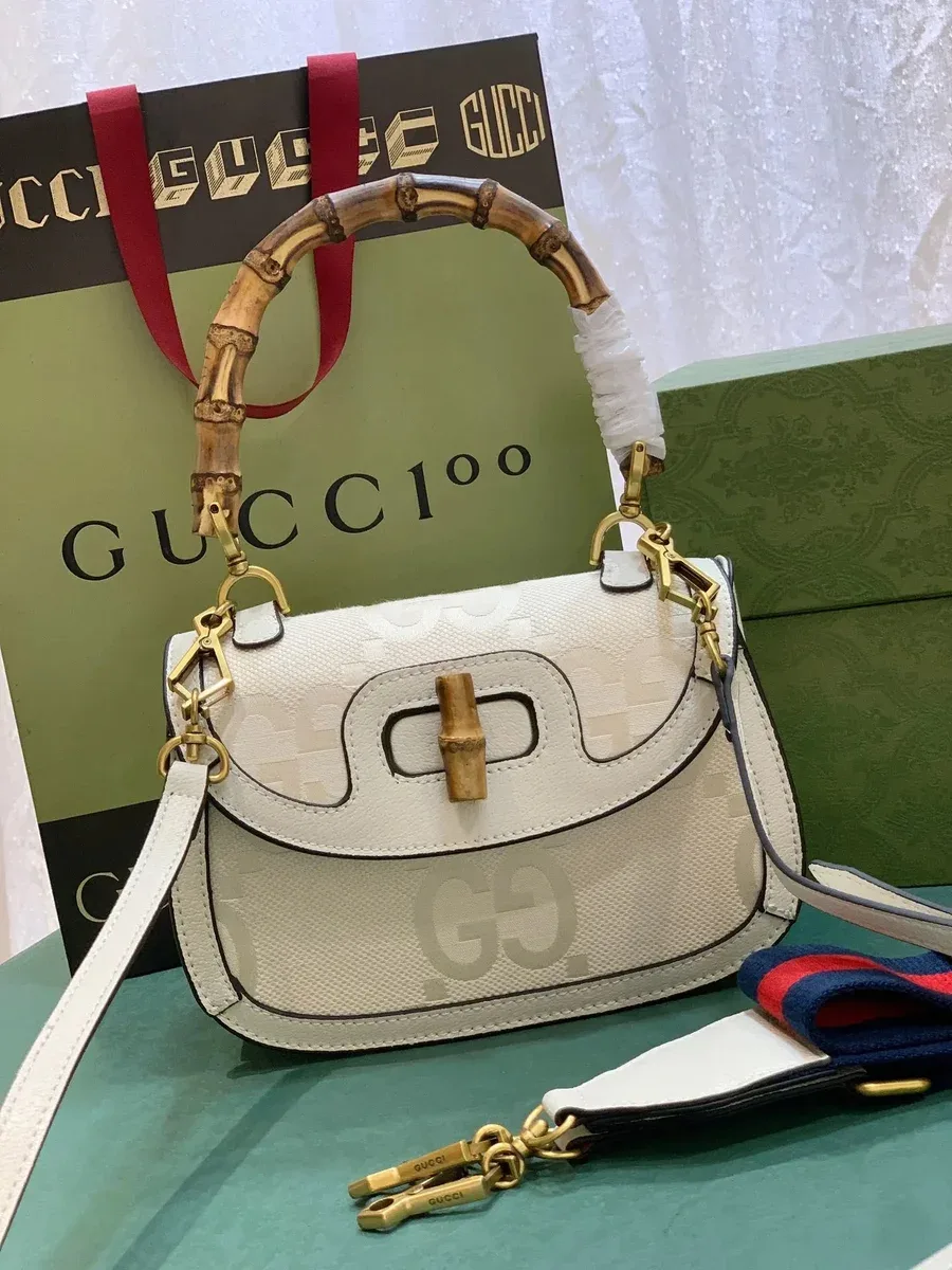 Gucci Gucci GG Marmont Bamboo Handle Bag White White - 1