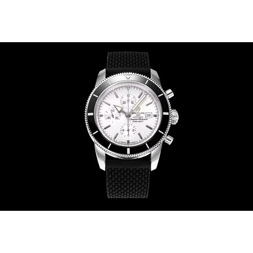 Breitling Breitling Superocean 1000 White Dial Black Bezel Watch White