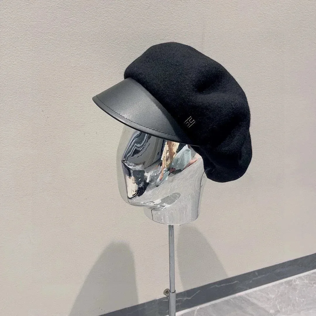 Other Black Wool Beret with Leather Visor Cap Black - 1