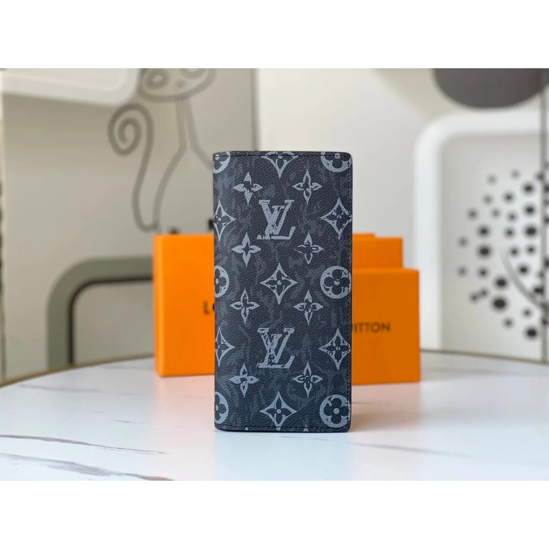 Louis Vuitton Tabi Monogram Wallet in Grey