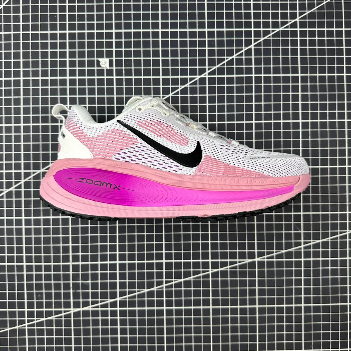 Nike Nike Vomero 18 White/Pink/Purple Running Sneaker White