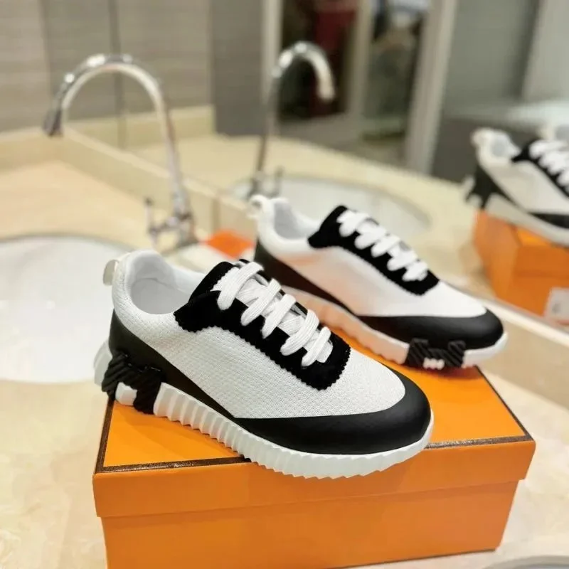 Hermès Hermès Runner Black/White Sneakers White