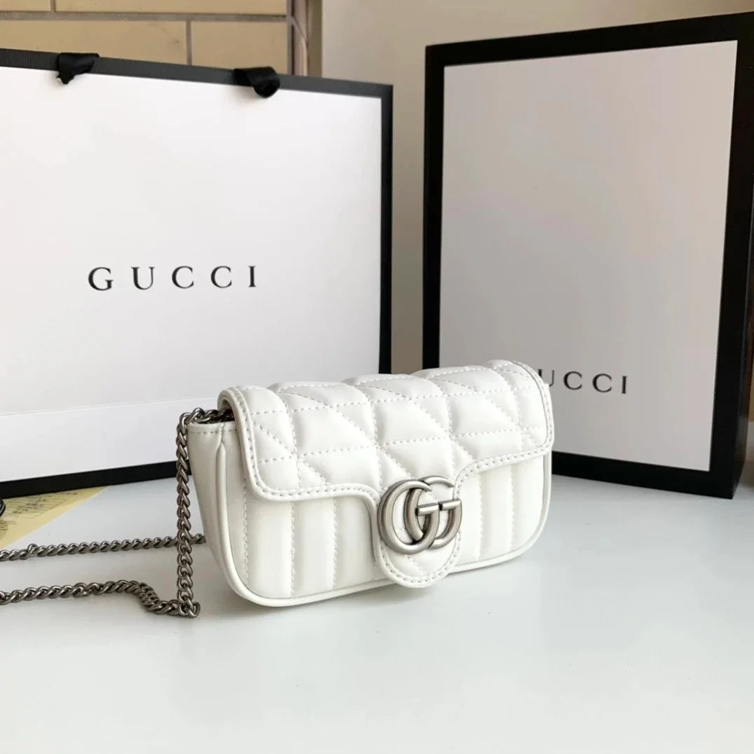 Gucci Gucci GG Marmont White Quilted Chain Bag White