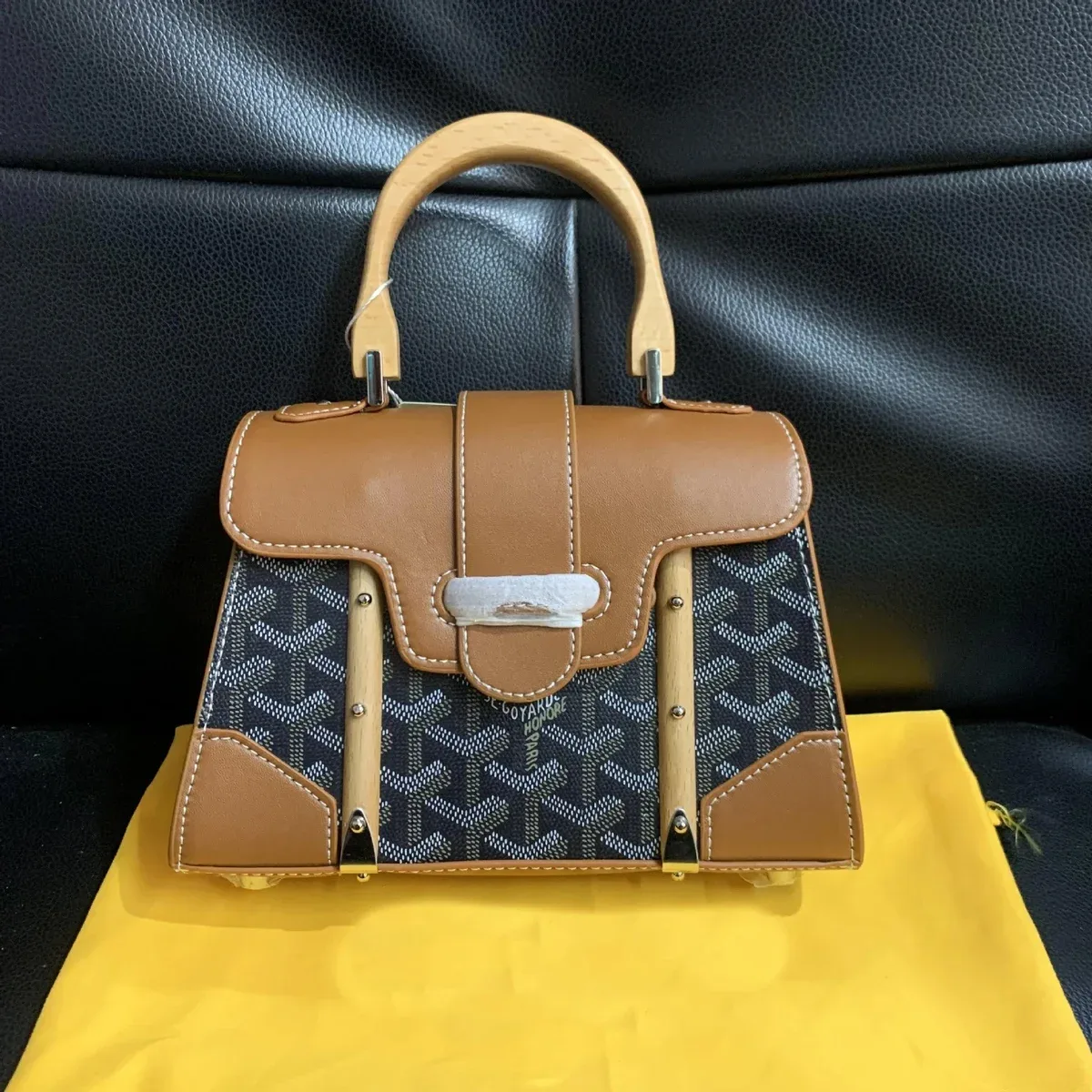 Goyard Goyard Goyardine Black/Brown Handbag Brown