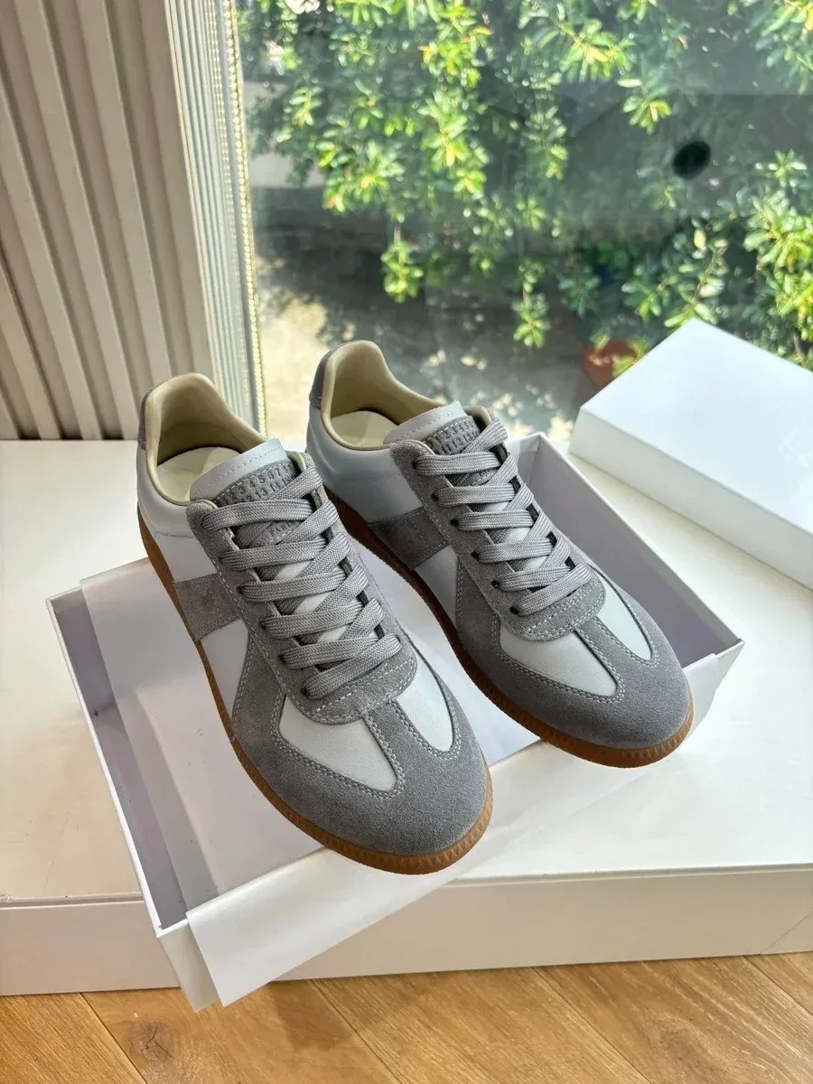Maison Mihara Yasuhiro Maison Mihara Yasuhiro OG Style 36 Grey Leather Sneakers Grey - 1