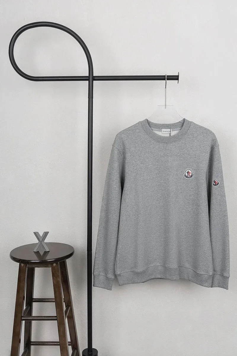 Moncler Moncler mon-05 Grey Logo Crewneck Sweatshirt Grey