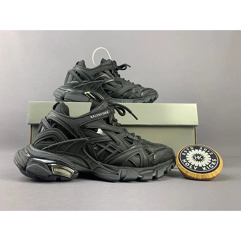 Balenciaga Balenciaga Track.3.0 Triple Black Sneakers Black - 1