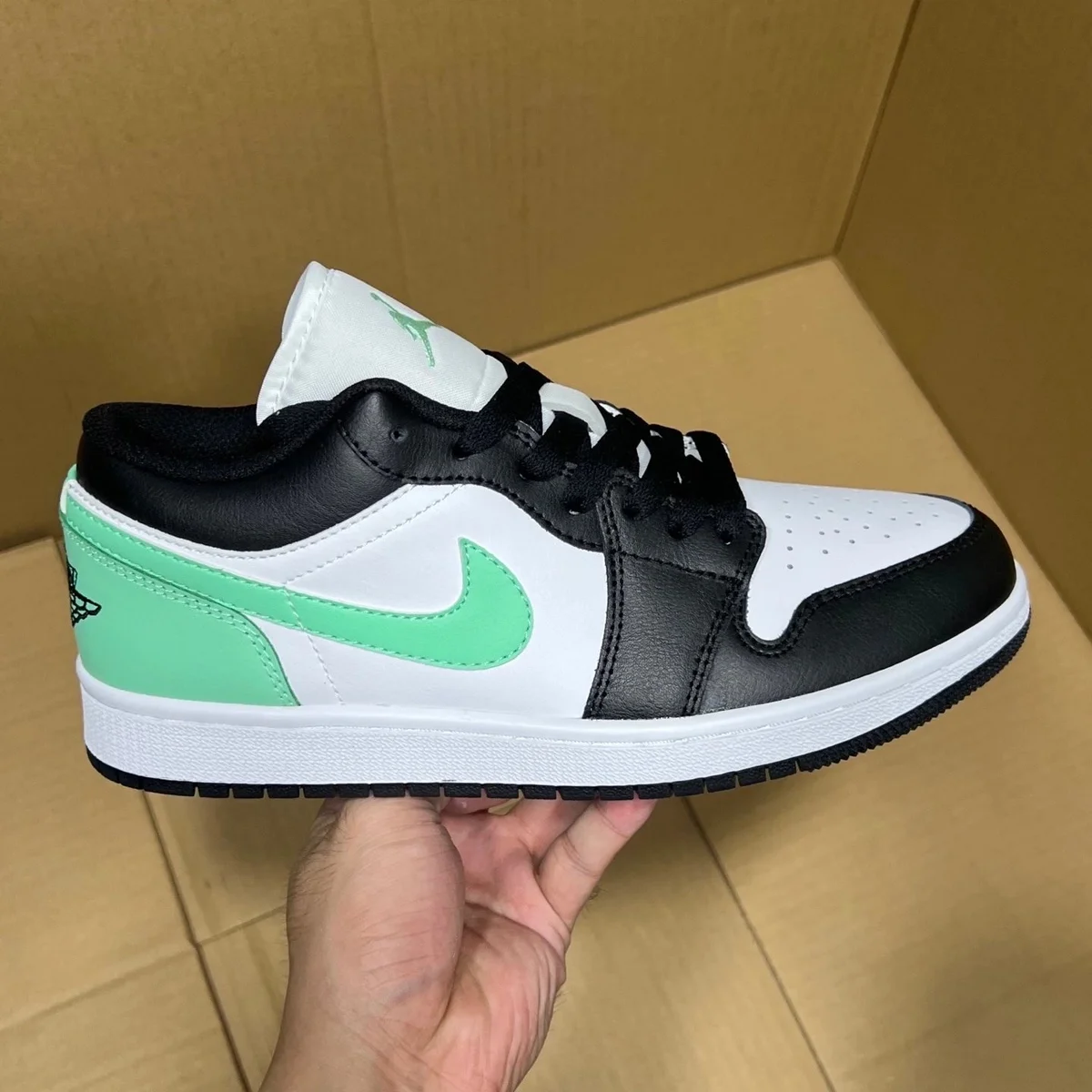 Jordan Jordan Air Jordan 1 Low Mint Sneaker Multicolor