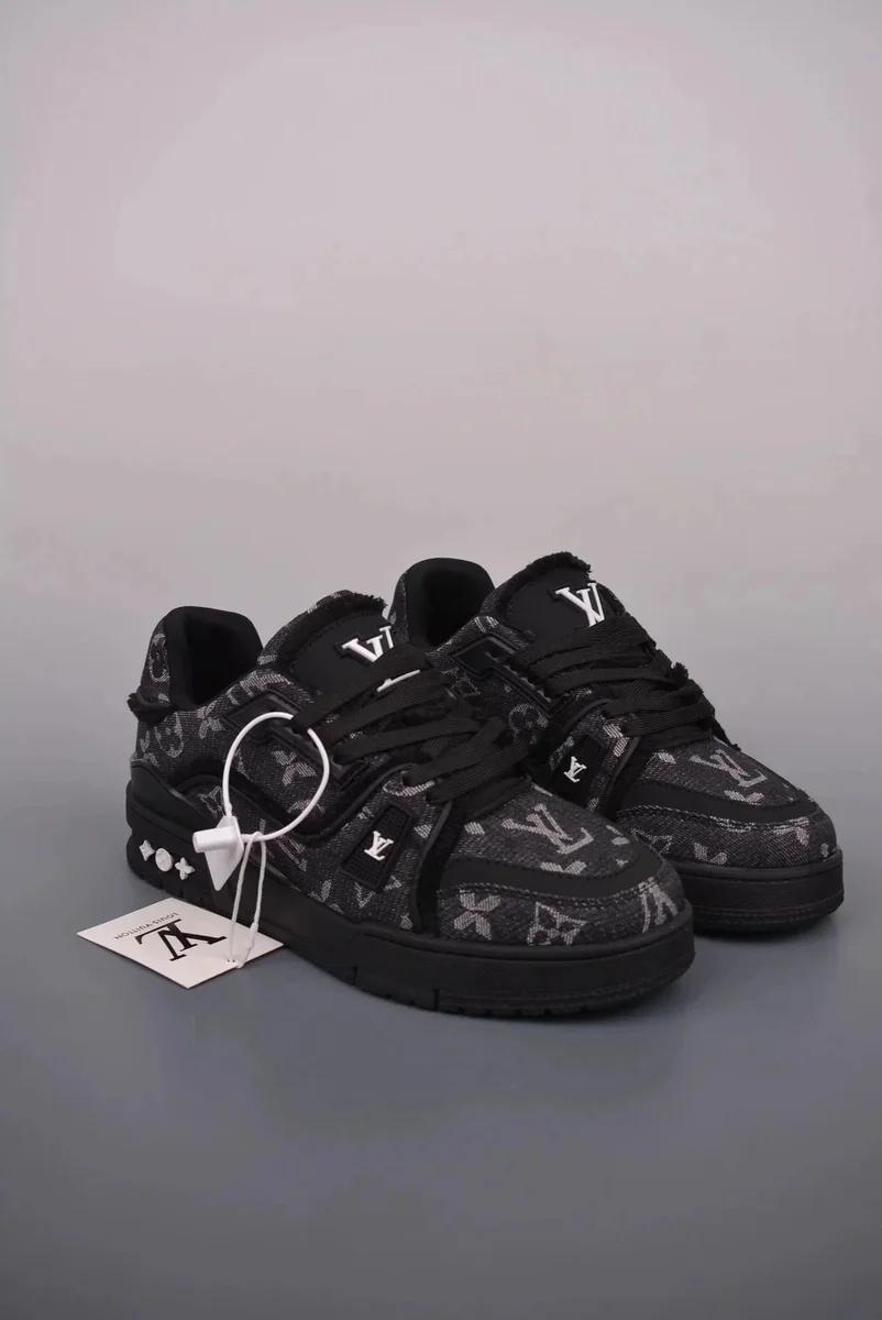 Louis Vuitton Louis Vuitton LV Trainer TX-06 Black Monogram Sneakers Black