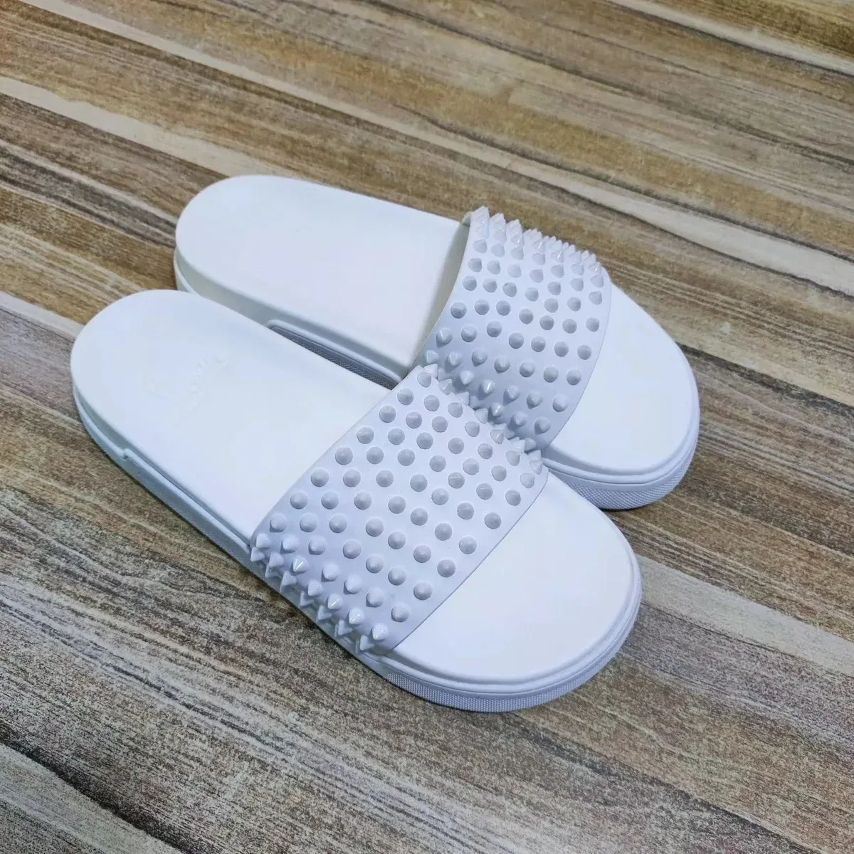Christian Louboutin Christian Louboutin Pigalle White Sandals White - 1