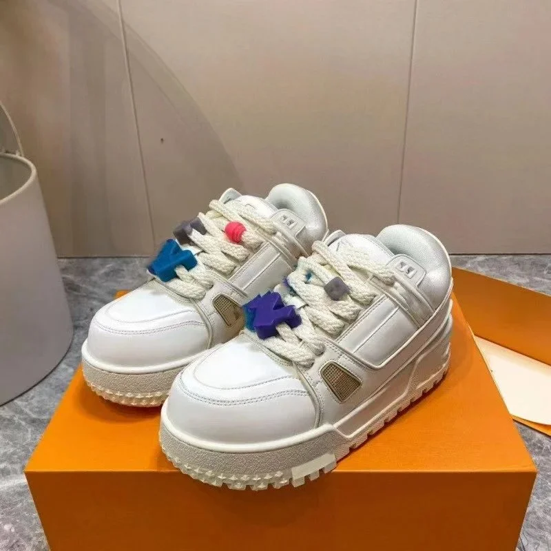 Louis Vuitton Louis Vuitton LV Trainer White Solid Sneakers White