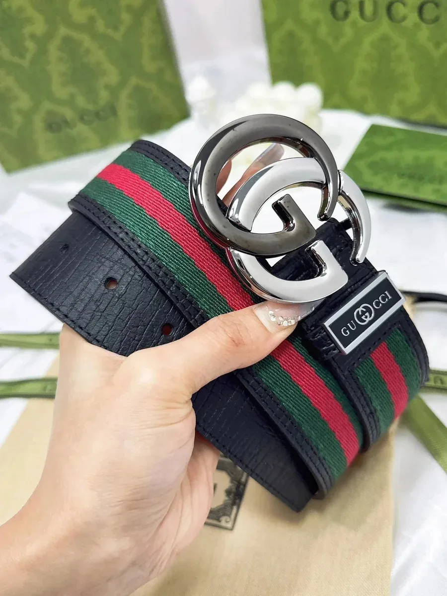 Gucci Gucci Interlocking G Green/Red Web Belt Black