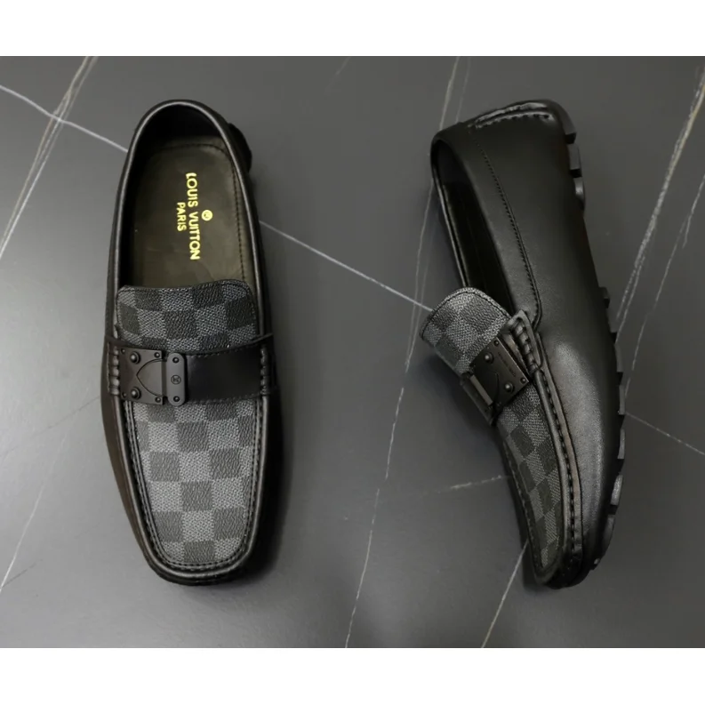Louis Vuitton Tabi Monogramm-Loafer Schwarz