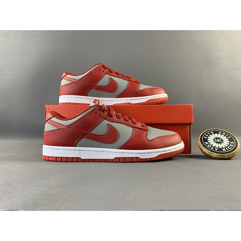 Nike Nike Dunk Low Red/Grey Sneakers Red