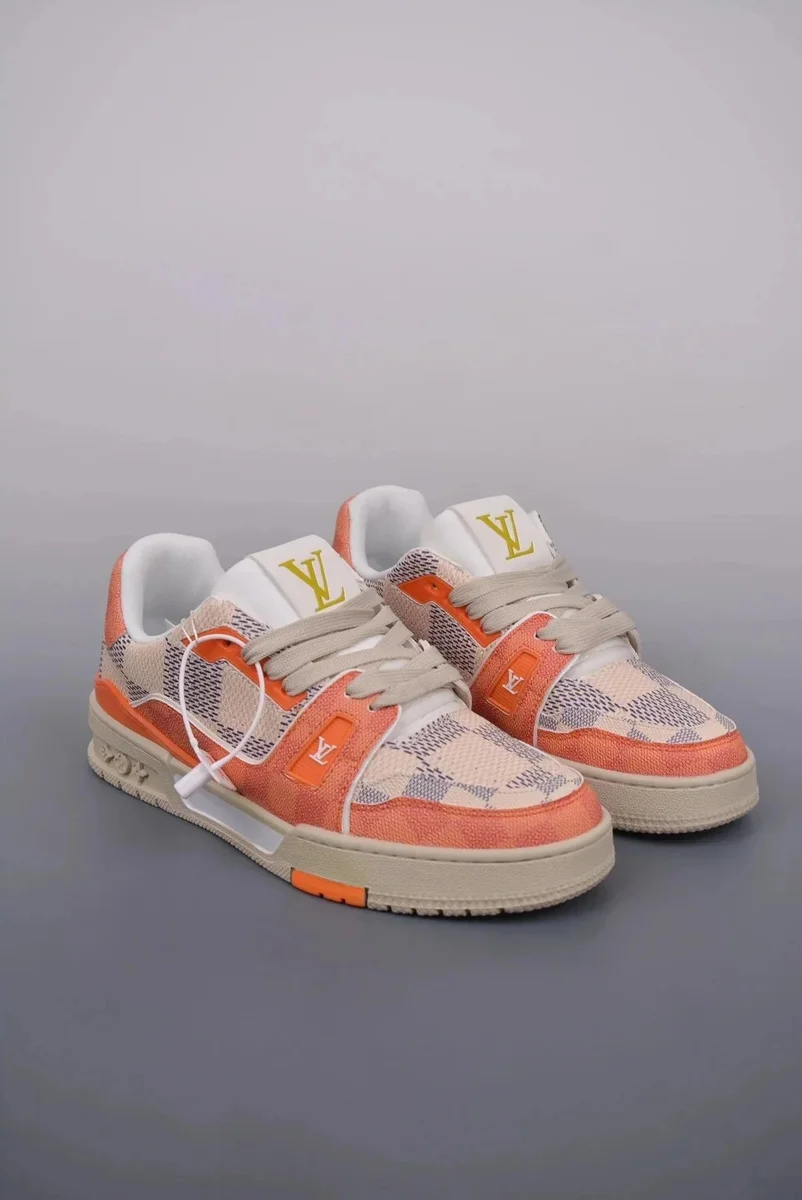 Louis Vuitton Louis Vuitton LV Trainer TX-23 Beige Sneakers Beige