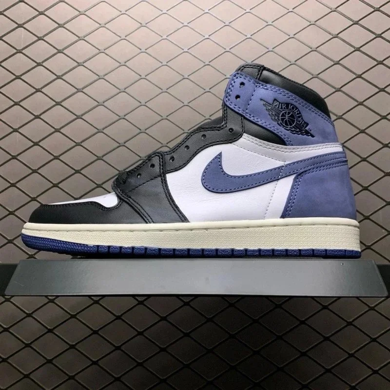 Nike Nike Air Jordan 1 High Pure Platinum/Black Sneakers Blue - 1