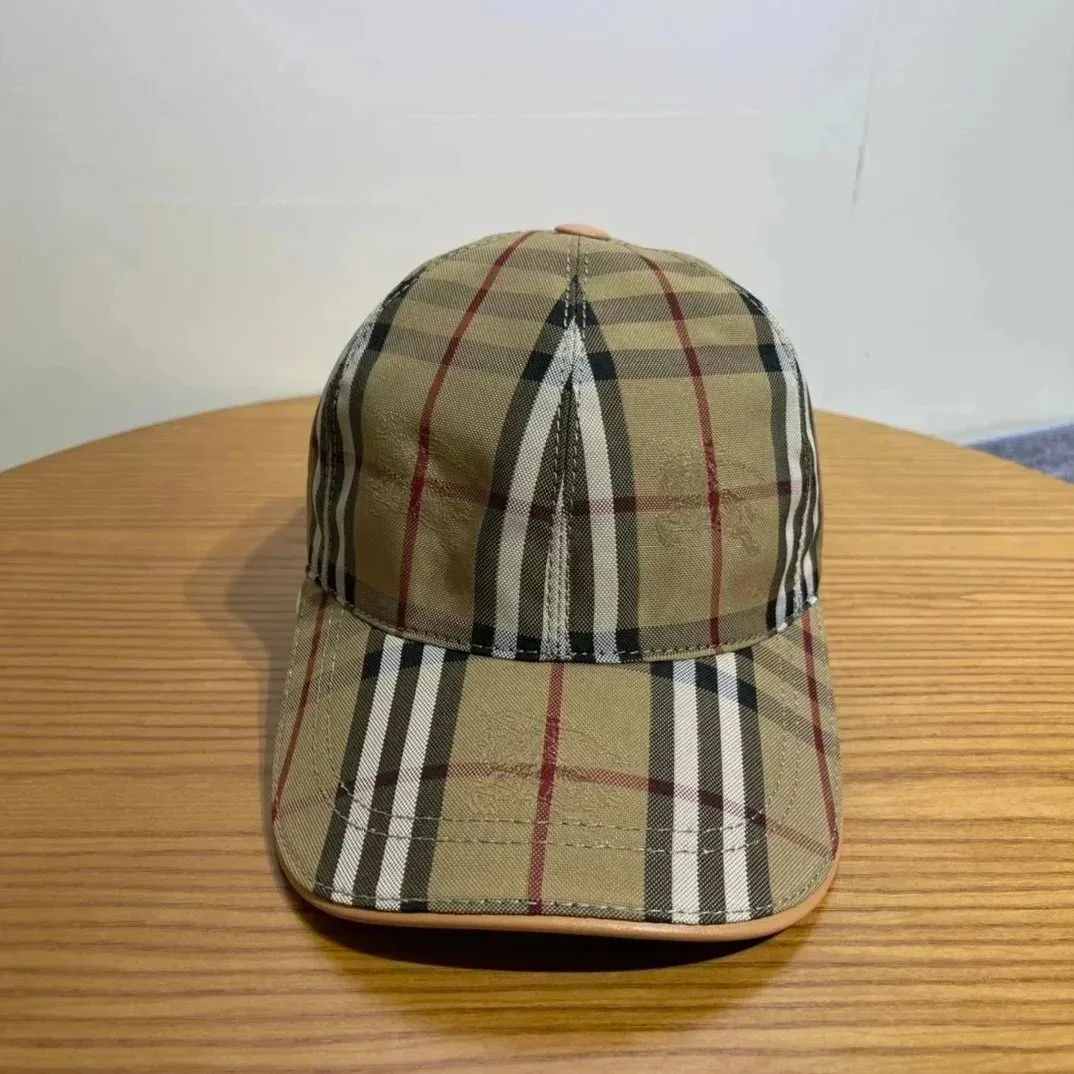 Burberry Burberry Vintage Check Beige-Plaid Baseball Cap Beige