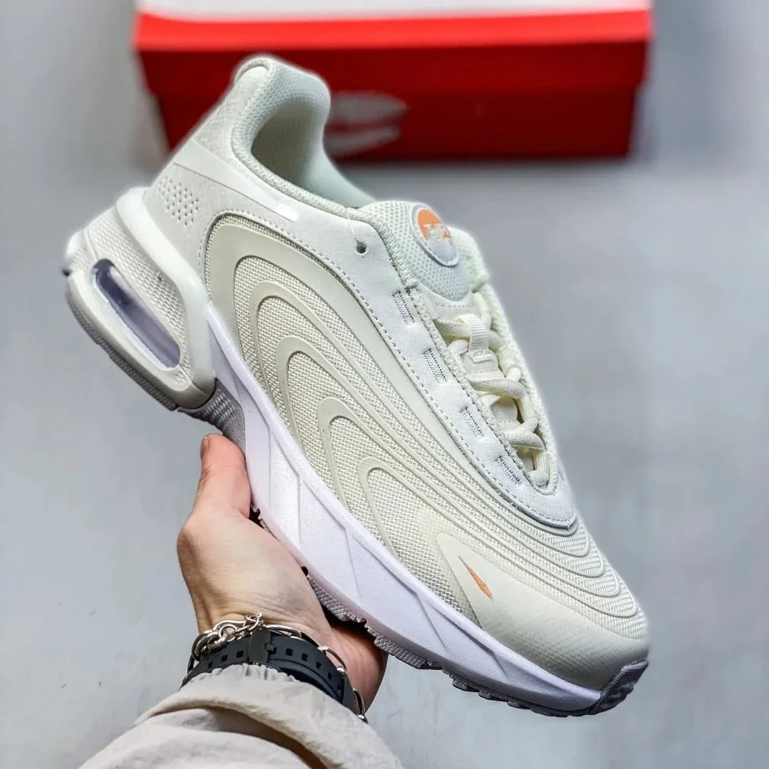 Nike Nike Air Max Cream/Orange Sneakers Cream