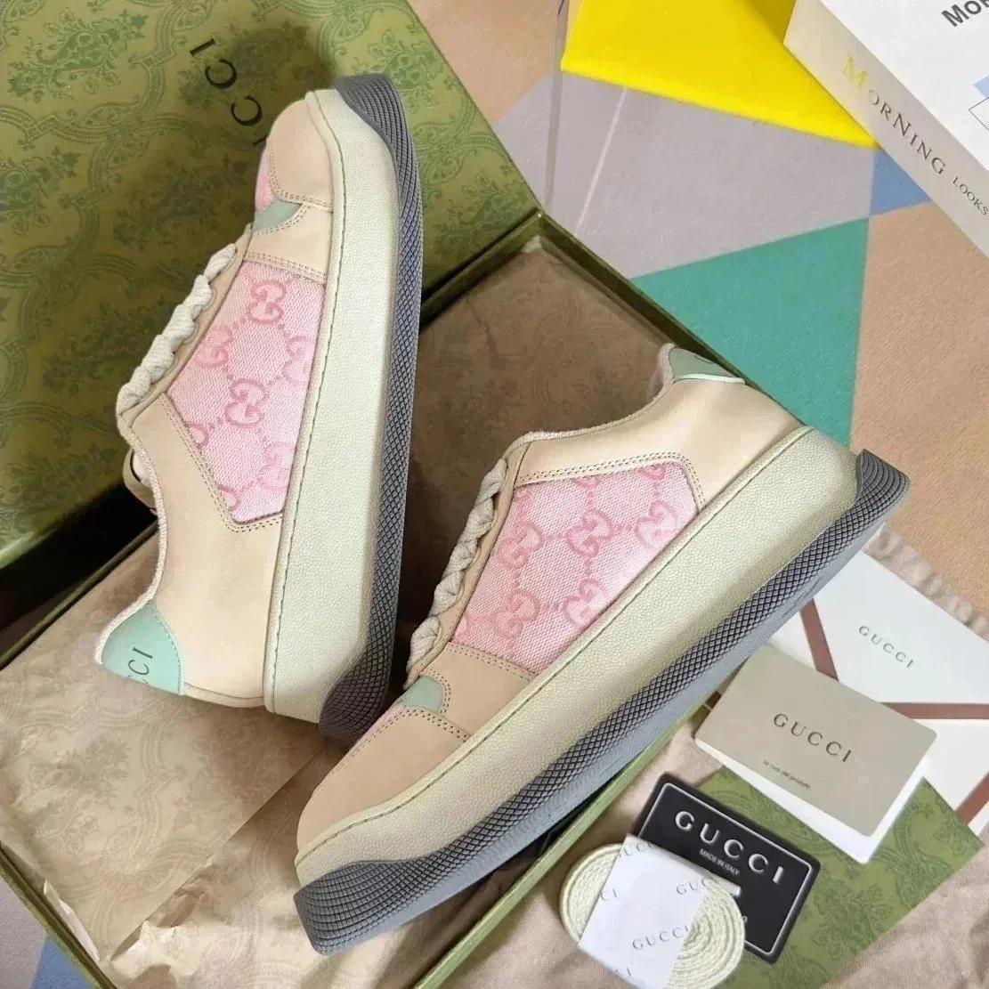 Gucci Gucci GG Supreme Ace Beige/Pink/Gray Sneakers Beige