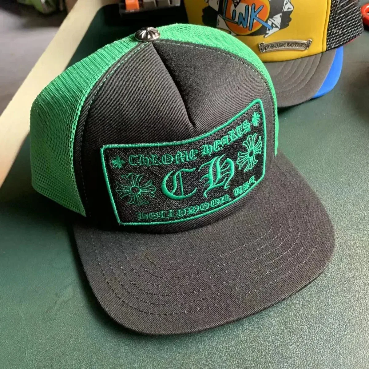 Chrome Hearts Chrome Hearts Floral Cross Trucker Cap Green/Black Black