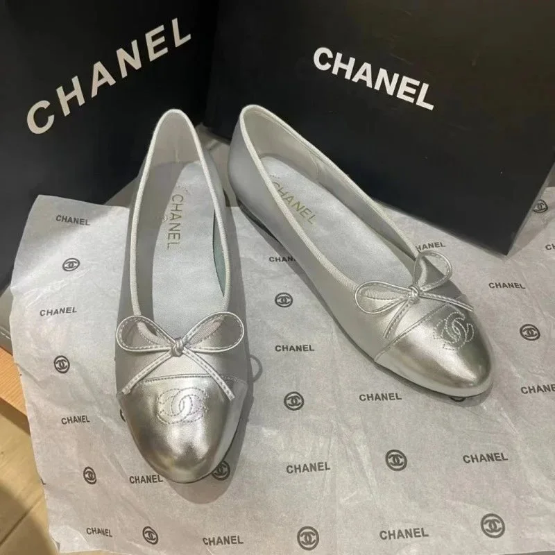 Chanel Chanel Silver CC Bow Ballet Flats Silver