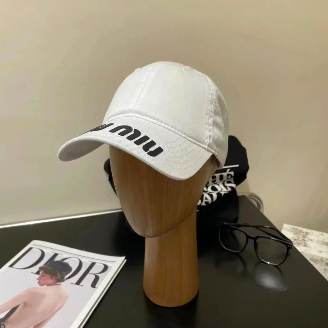 Miu Miu Miu Miu Miu Miu Logo White/Black Baseball Cap White