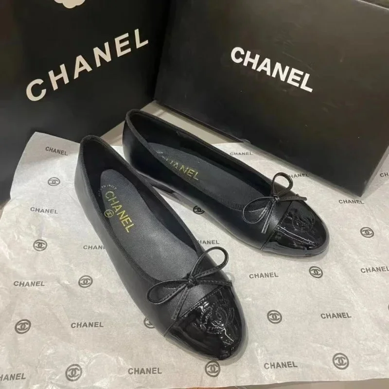 Chanel Chanel Classic Flap Black Leather Loafers Black